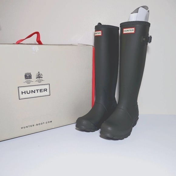 Hunter Shoes - Hunter Women's Original Tall Wellington Olive Green Rain Boots sz 6